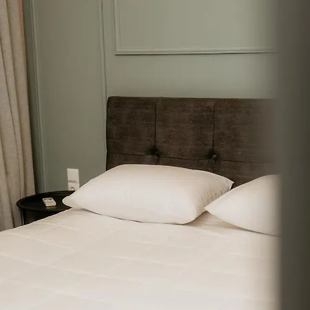 Satus Finem Egnatia's Luxury Appartement