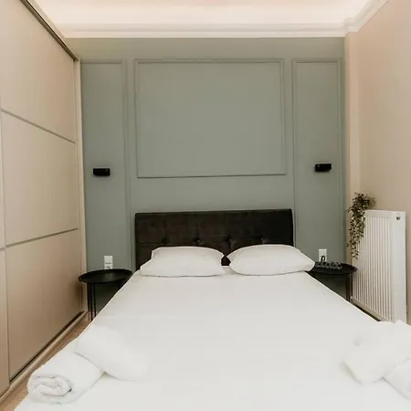 Satus Finem Egnatia's Luxury * Thessalonique